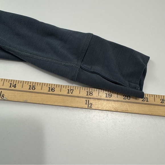 Nike Wool Blend Base Layer Long Sleeve Hooded Shirt 1/4 Snap Sz XS Navy/Grey - Picture 9 of 11